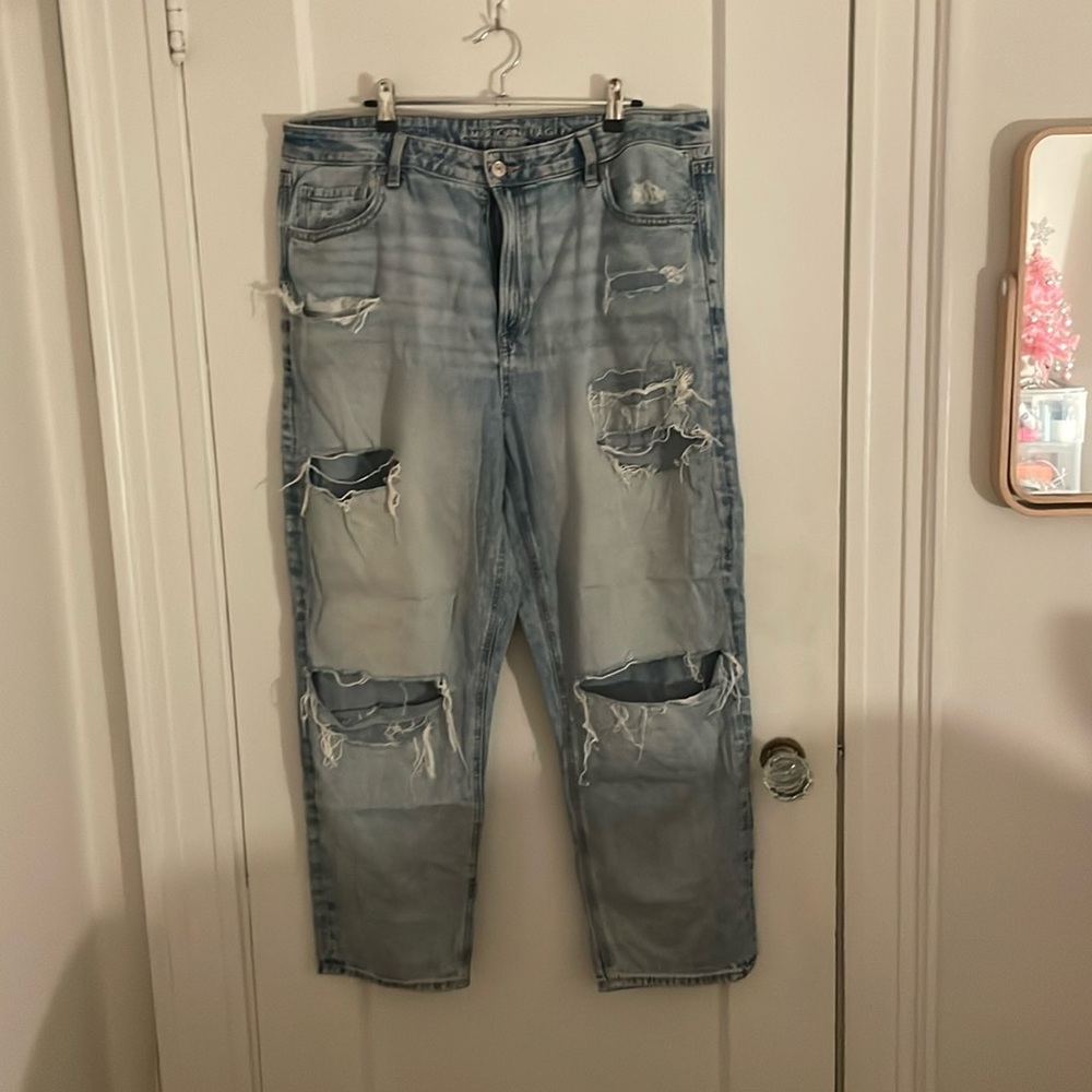 Light wash ripped jeans